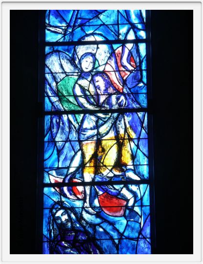 Zürich: Chagall-Fenster